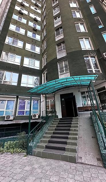 2 8: 3 комнаты, 130 м², Элитка, 4 этаж, Косметический ремонт — 9