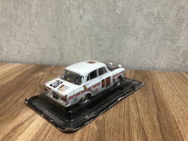 Avtomobil modelləri: Moskvich, 2000 il, 1:43, Dəmir, Pulsuz çatdırılma, Ödənişli çatdırılma, Rayonlara çatdırılma — 10