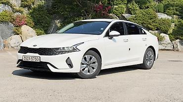 kaiyi e5: Kia K5: 2020 г., 2 л, Автомат, Гибрид, Фастбек — 1