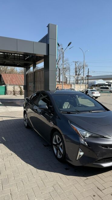 тойота skion: Toyota Prius: 2018 г., 1.8 л, Вариатор, Гибрид, Кроссовер