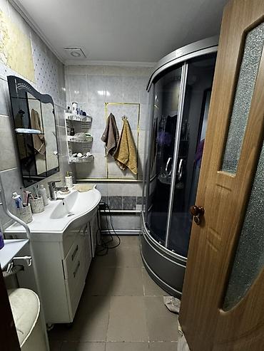 Распашные ворота: ПРОДАЕТСЯ ДОМ В жилмассиве «Ак-Босого» в г. Бишкек (р-н старого — 13
