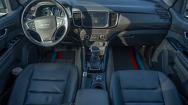 Isuzu: Isuzu D-Max: 2020 г., 1.9 л, Пикап — 9