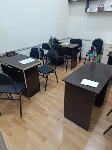 əczaçı vakansiya: Ofis menecer tələb olunur