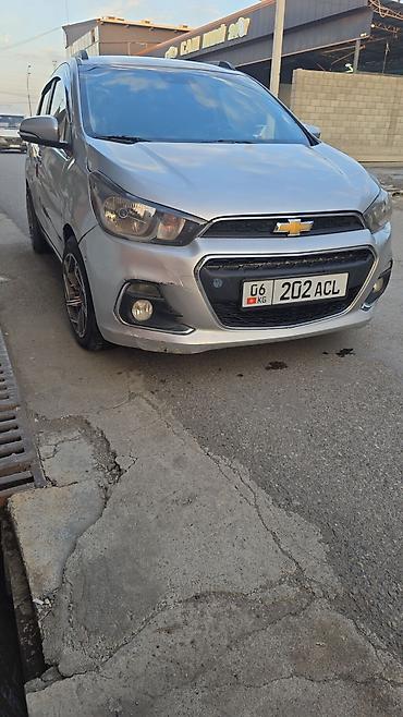 аренда hyundai porter ош: Chevrolet Spark: 2017 г., 1.1 л, Автомат, Бензин, Седан — 1