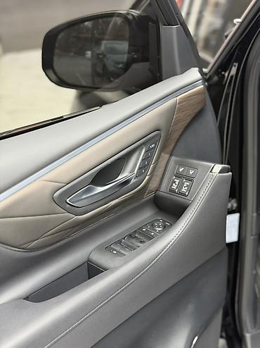 Toyota: Toyota Alphard: 2025 г., 2.5 л, Гибрид, Минивэн — 7