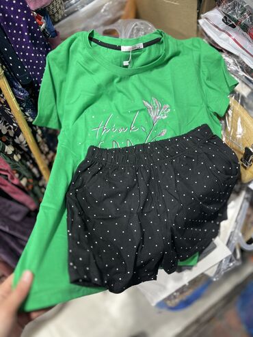 Пижамы: У вас только с длинными? Нет) У нас есть и пижамы с шортами на любой — 2