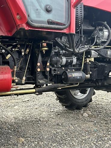 m50 i moti: 051-383-38-51 Fotolardakı kənd təsərrüfatı texnikası: Dongfeng — 3