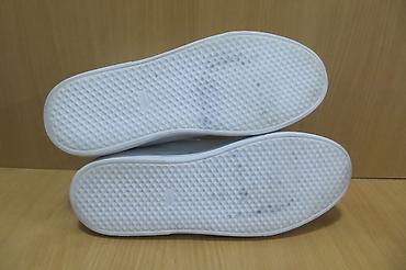 bata baletanke: PAZARI muske patike br 44 samo probane, potpuno nove, materijal cista — 6