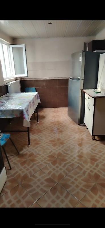 evlər: Ev Yasamal rayonu, İnşaatçılar metrosuna, 2 Nömrəli Tibb Kollecinə — 4