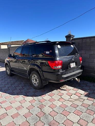 тлк 80: Аренда внедорожника Toyota Sequoia V8 4WD - Полноразмерный — 4