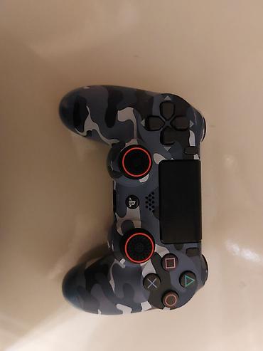 playstation lombard: Sony PlayStation 4 Pro Xüsusiyyətlər: - Model: PS4 Pro (CUH — 6