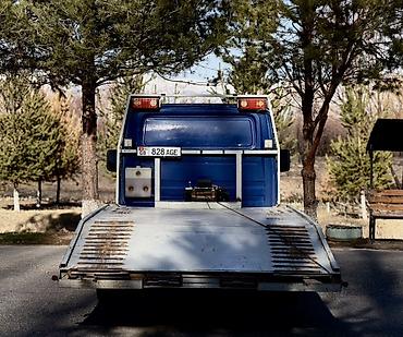 Эвакуаторы: Эвакуатор, Mercedes-Benz, 2001 г., Прямая — 5