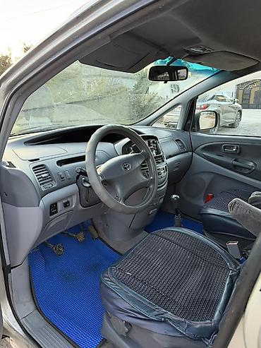 фара kia k7: Toyota Previa: 2002 г., 2.4 л, Автомат, Бензин, Минивэн — 9