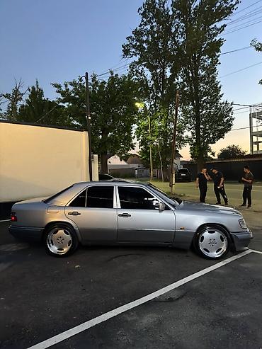 stance: Mercedes-Benz W124: 1994 г., 3.2 л, Автомат, Бензин, Седан — 8