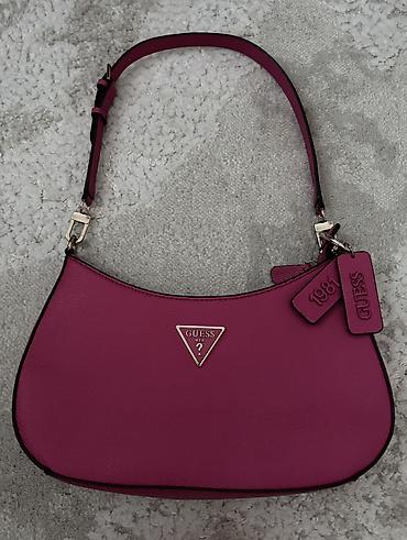 dior ceger torba: Guess tasnica original nova nekoriscena.Listajte slike — 1