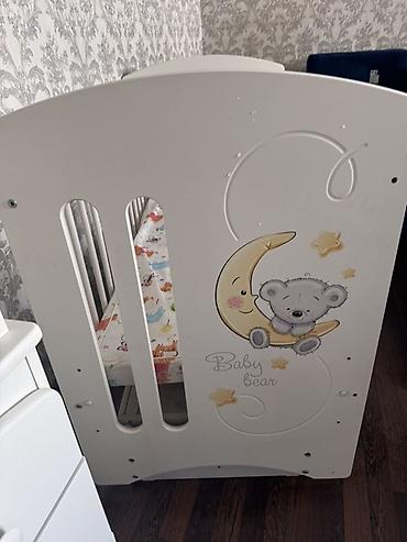 Балдар эмереги: Детская кроватка с бортиками и рисунком «Baby Bear» б/у - — 1