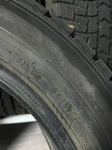 Шины: Комплект из 4 зимних шин Dunlop 215/55 R17 94Q (без шипов). - Тип — 5