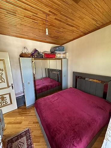 Həyət evləri və villaların satışı: İki mərtəbəli həyət evi Umumi 5otaqli. - Planlaşdırma: geniş qonaq — 15