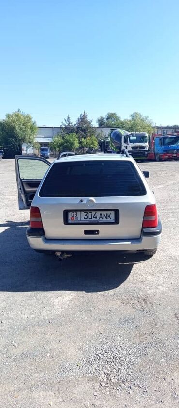 компьютер на матиз: Volkswagen Golf: 1996 г., 1.8 л, Механика, Бензин, Универсал