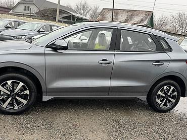 BYD: BYD E2: 2025 г., Электромобиль, Хэтчбэк — 2