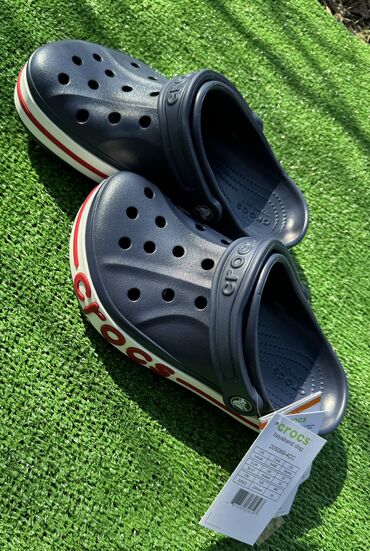 обувь оригинал: Оригинал crocs made in Vietnam 🇻🇳 В наличии есть размеры 36-40