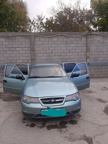 ош машина базар лабо: Daewoo Nexia: 2008 г., 1.6 л, Механика, Бензин, Седан