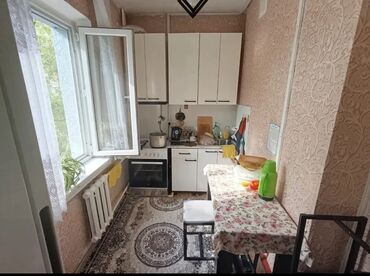 Продажа квартир: 1 комната, 32 м², 105 серия, 2 этаж, Евроремонт