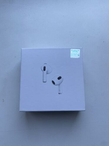 я ищу наушники: Apple AirPods (3-го поколения) с зарядным кейсом - Беспроводные