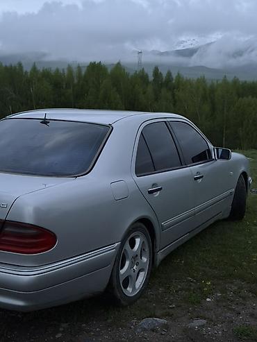 mers 210: Mercedes-Benz E-Class: 1998 г., 4.3 л, Автомат, Бензин, Седан — 9