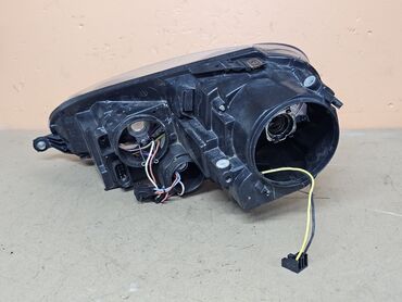 Передние фары: Передняя правая фара Volkswagen 2005 г., Б/у, Аналог — 4