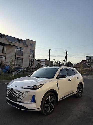byd e6: Changan CS55 Plus: 2025 г., 1.5 л, Робот, Бензин, Кроссовер — 3