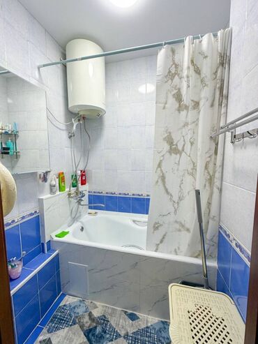 снять квартиру в районе автовокзала: 3 комнаты, 63 м², 106 серия, 1 этаж, Евроремонт
