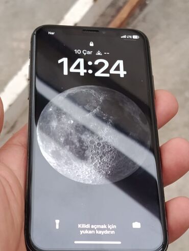 Apple iPhone: IPhone X, 64 GB, Space Gray, Face ID — 5