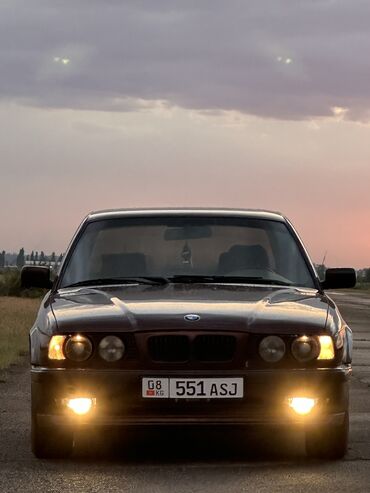 р16 бмв: BMW 5 series: 1992 г., 2.5 л, Механика, Бензин, Седан