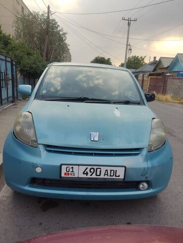 срочная продажа авто по низким ценам: Toyota Passo: 2004 г., 1.4 л, Автоматические, Бензин, Хэтчбэк