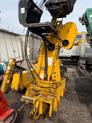 Манипуляторы: Манипулятор, 2007 г., 8 т — 1