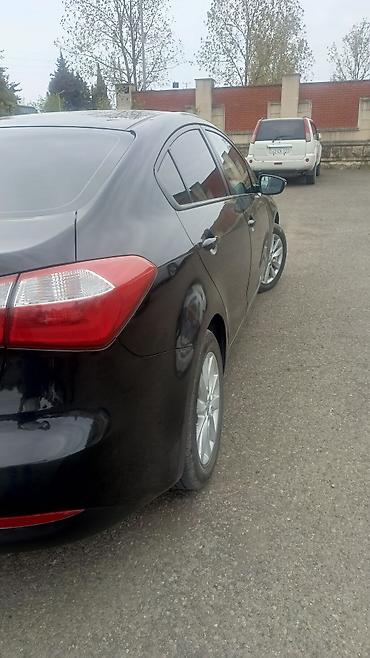 avtomobil aformut qiymeti: Kia Cerato: 1.6 l | 2013 il Sedan — 1