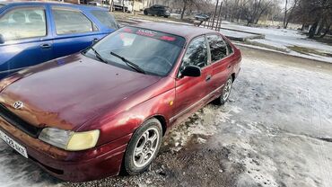 Toyota: Toyota Carina E: 1993 г., 1.6 л, Механика, Бензин, Хэтчбэк