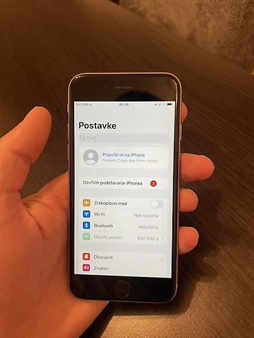 Apple iPhone: Apple iPhone 6s, 32 GB – Space Gray Karakteristike: - Model: iPhone — 3