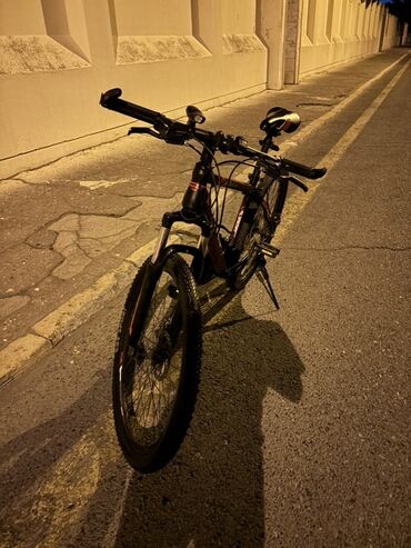 İdman velosipedləri: İşlənmiş Dağ velosipedi 26", sürətlərin sayı: 21, Ünvandan götürmə — 13