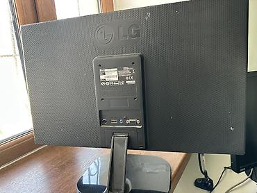 windows surface: Монитор LG 22" (серия E2242/EA с LED-подсветкой) - Диагональ: 21.5" — 2
