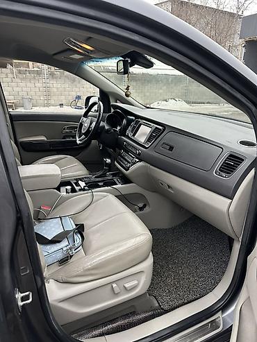Kia: Kia Carnival: 2017 г., 2.2 л, Автомат, Дизель, Минивэн — 11