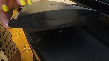 Video oyunlar və konsollar: Əla vəziyyətdə Playstation 3 satılır, pult ilə, üstündə oyunlar var — 4