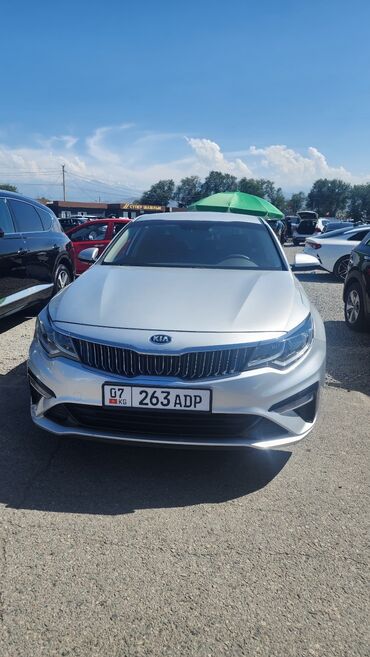 какие машины входят в комфорт яндекс такси в бишкеке: Kia K5: 2019 г., 2 л, Типтроник, Газ, Седан