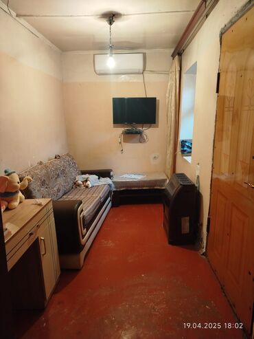 Həyət evləri və villaların satışı: Corat 2 otaqlı, 700 kv. m — 3