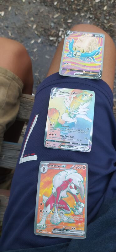 игры в которые играют люди: Коллекция редких карт Pokémon TCG (англ. язык), holo/ultra: -