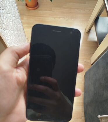 telefonlar 32 s: Samsung Galaxy J2 Core, 8 GB, rəng - Qara, Sensor, İki sim kartlı