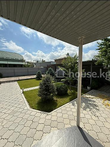 Продажа коттеджей и домов: 4 комнаты, 132 м², 4 соток, Бишкек, Колмо ж/м Агентство недвижимости at lalafo.kg — 13 Продажа коттеджей и домов: 4 комнаты, 132 м², 4 соток, Бишкек, Колмо ж/м Агентство недвижимости — 13