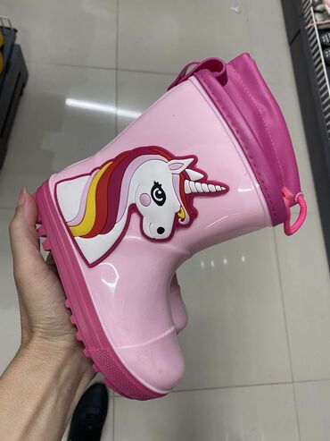 Gumene čizme: Gumene čizme, Veličina - 19 na lalafo.rs — 11 Gumene čizme: Gumene čizme, Veličina - 19 — 11