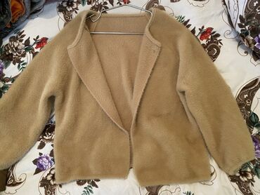 женские индийские платки: Bej rəngli yumşaq toxumalı qadın jaketi/kardiqanı - Model: açıq önlü
